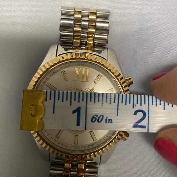 Michael Kors gold/silver watch - brand new - Picture 8 of 8